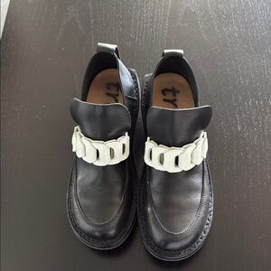 Black and White Chunky Slip-On Loafers super comfortable worn 2x
